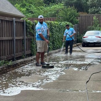 Pane Doctor Windows - Window Washing Near Me - Aubrey, Texas