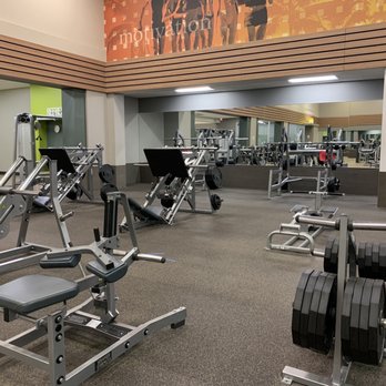 LA Fitness - All weights re-racked, ready to use - Gyms Near Me - Boca Raton, Florida LA Fitness - All weights re-racked, ready to use - Gyms Near Me - Boca Raton, Florida