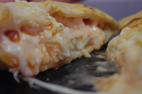 Eddies Calzones by null