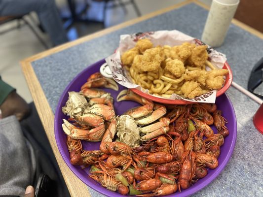 Perino's Boiling Pot by null