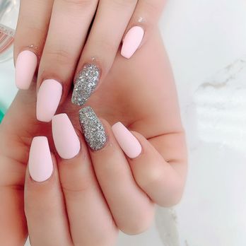 Top Coat Nails - Nail Salons Near Me - Langley Township, British Columbia