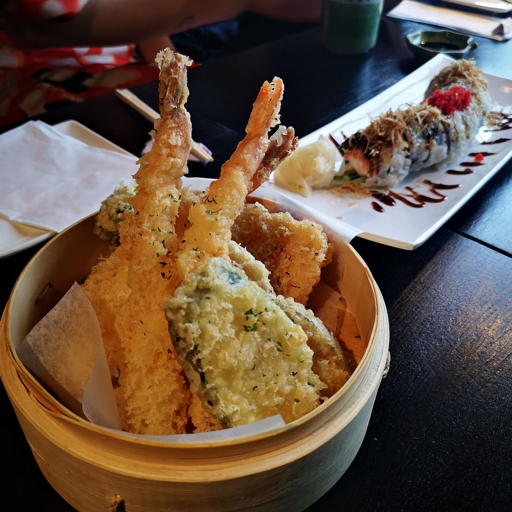 Araya Sushi - Assorted tempura - Sushi Bars Near Me - Markham, Ontario Araya Sushi - Assorted tempura - Sushi Bars Near Me - Markham, Ontario