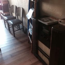 The Social - Cuban music from this beautiful old music player.
