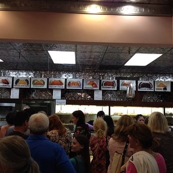 Mike's Pastry - The line - Bakeries Near Me - Boston, Massachusetts Mike's Pastry - The line - Bakeries Near Me - Boston, Massachusetts