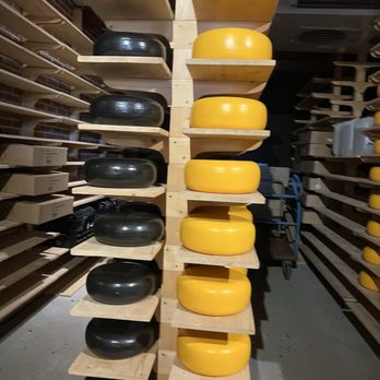 Henri Willig - Cheese Shops Near Me - Amsterdam, New Hampshire