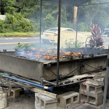 Yummy Huli Huli Chicken - Chicken Shop Near Me - Kaneohe, Hawaii