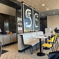 McDonald's - Seating Area