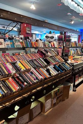 Park Ave CDs by null