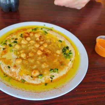 Yesh Hummus and Grill - Humus with chickpeas - Kosher Near Me - Pikesville, Maryland