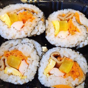 ReFresh Food & Drinks - Kimbap rolls - Korean Near Me - Farmington, Connecticut ReFresh Food & Drinks - Kimbap rolls - Korean Near Me - Farmington, Connecticut