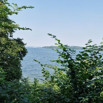 Reppiner Burg - Ausblick - Hotels & Travel Near Me - Schwerin, MV