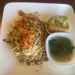 Pad Thai lunch special