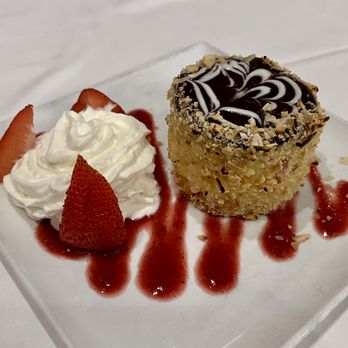 Parker's Restaurant - Yes, Boston Cream Pie - New American Near Me - Boston, Massachusetts