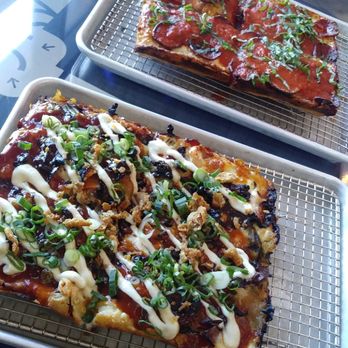 Graffiti Market - Southwest Pizza & Margarita Pizza - Beer Bar Near Me - Kitchener, Ontario Graffiti Market - Southwest Pizza & Margarita Pizza - Beer Bar Near Me - Kitchener, Ontario