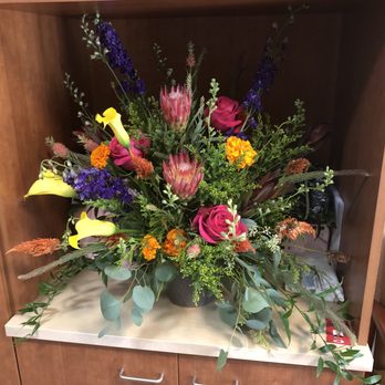 Above The Stem - Florists Near Me - Redlands, California Above The Stem - Florists Near Me - Redlands, California