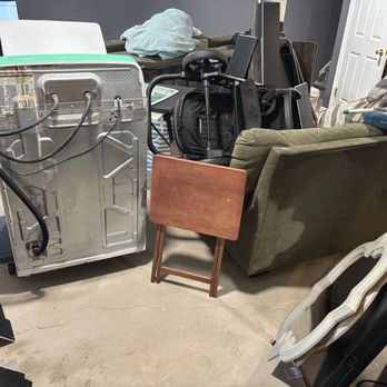 Trash Buddy - Junk Removal & Hauling Near Me Trash Buddy - Junk Removal & Hauling Near Me