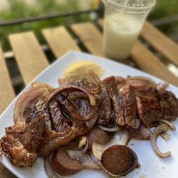 Espadas de Brazil - Happy hour meat plate