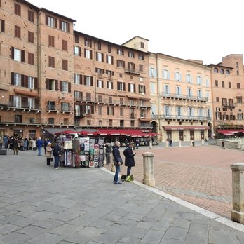 Piazza del Campo - Plaza - Local Flavor Near Me - Siena, SI