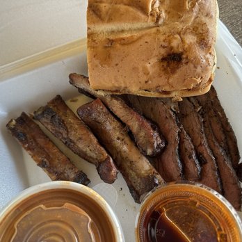 Best Bar-BQ - Barbeque Near Me - Santa Paula, California Best Bar-BQ - Barbeque Near Me - Santa Paula, California