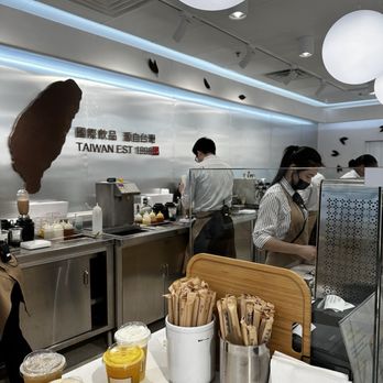 Chicha San Chen - Cashier area - Bubble Tea Near Me - Duluth, Georgia