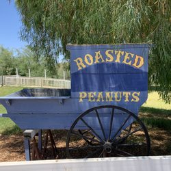 Yuma Lakes RV Resort - Prop at the entrance