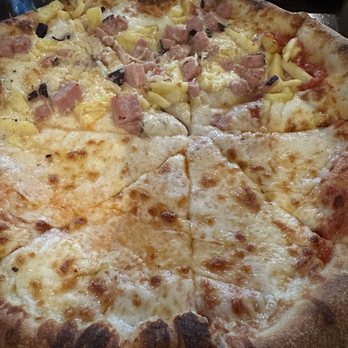 Matteo's Pizza & Bistro - Half Cheese Please, Half The Hawaiian - Pizza Near Me - Carmichael, California