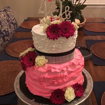 Christine's Cake Creations - Desserts Near Me