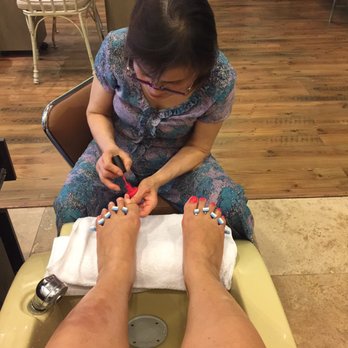 Princess Nails - Debbie.... no good. Didnt even out nails! - Nail Salons Near Me - San Ramon, California