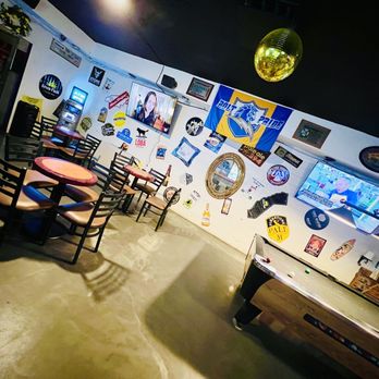 Lemon City Taphouse - Nice chill spot - Pubs Near Me - Lemon Grove, California