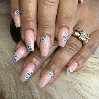 Soho Nail Spa - Nail Salons Near Me - Schaumburg, Illinois