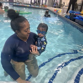 Silver Bear Swim School - Northwest - Swimming Lessons/Schools Near Me - Reno, Nevada Silver Bear Swim School - Northwest - Swimming Lessons/Schools Near Me - Reno, Nevada