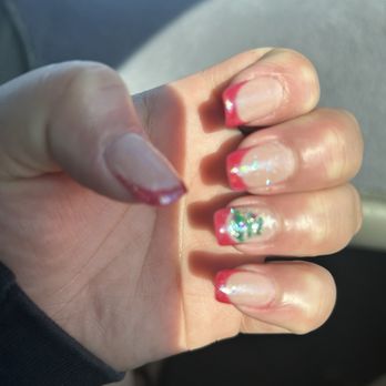 AMOR NAIL LOUNGE - Beautiful Christmas Nails - Nail Salons Near Me - Downey, California