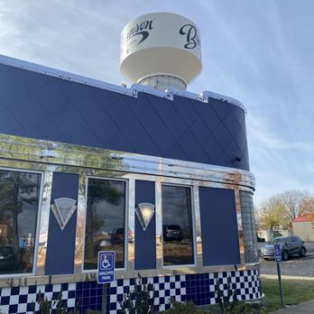 Jackie B. Goode's Uptown Cafe - Side view of restaurant - American Near Me - Branson, Missouri Jackie B. Goode's Uptown Cafe - Side view of restaurant - American Near Me - Branson, Missouri