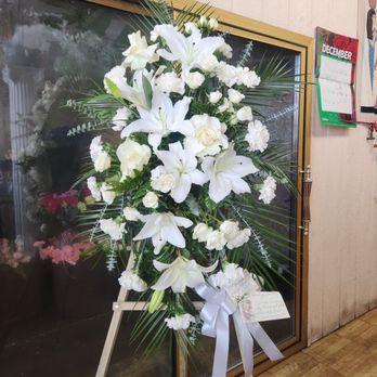 Whittier Blossom Shop - Florists Near Me - Whittier, California Whittier Blossom Shop - Florists Near Me - Whittier, California