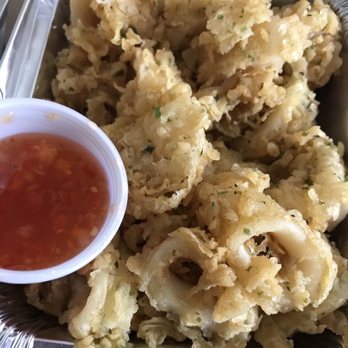 Spicy Shallot - Calamari $7 so goooood - Thai Near Me - Elmhurst, New York