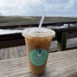Brown Fox Coffee Box - Sugar free salted caramel almond milk latte