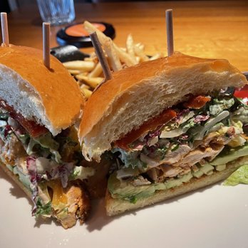 Northstar Cafe - Chicken Avocado sandwich - New American Near Me - Shaker Heights, Ohio Northstar Cafe - Chicken Avocado sandwich - New American Near Me - Shaker Heights, Ohio