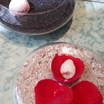 Disfrutar - No, my friends, that is not a raspberry.  It is a frozen lychee carved into a raspberry. - Modern European Near Me - Barcelona, B