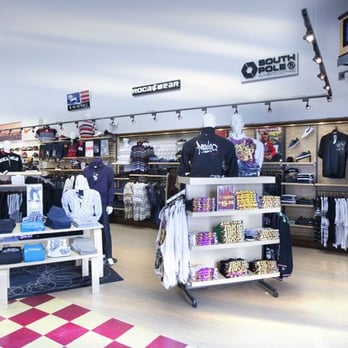 WSS - Shoe Stores Near Me - San Fernando, California WSS - Shoe Stores Near Me - San Fernando, California