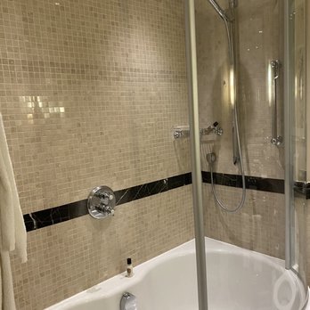 The Langham London - Shower could be a little warmer but still nice - Hotels Near Me - London, XGL