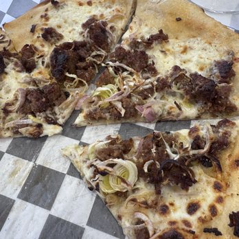 Kindred Vineyards - Fennel Sausage Pizza - Wineries Near Me - Sunnyslope, Idaho Kindred Vineyards - Fennel Sausage Pizza - Wineries Near Me - Sunnyslope, Idaho