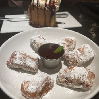 Riverport Grille - HUGE peanut butter pie & beignets. - American Near Me - Chattanooga, Tennessee Riverport Grille - HUGE peanut butter pie & beignets. - American Near Me - Chattanooga, Tennessee