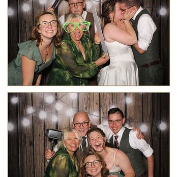 Freedom Photo Booth - Family wedding - Photo Booth Rentals Near Me Freedom Photo Booth - Family wedding - Photo Booth Rentals Near Me