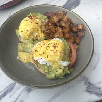 Breakaway Cafe - Cali Benedict - Coffee & Tea Near Me - Chapel Hill, North Carolina