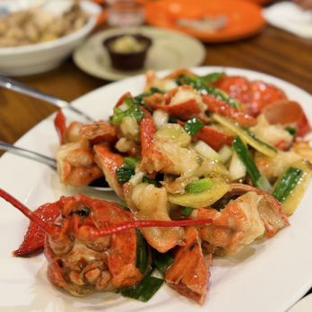 Alice’s Kitchen - Ginger Scallion Lobster - Noodles Near Me - Temple City, California Alice’s Kitchen - Ginger Scallion Lobster - Noodles Near Me - Temple City, California