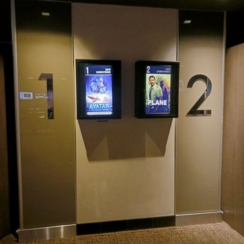 Star Cinema Grill - Cinema Near Me - Bolingbrook, Illinois