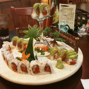 Hon Sushi - Beautiful presentation - Sushi Bars Near Me - Carrollton, Texas