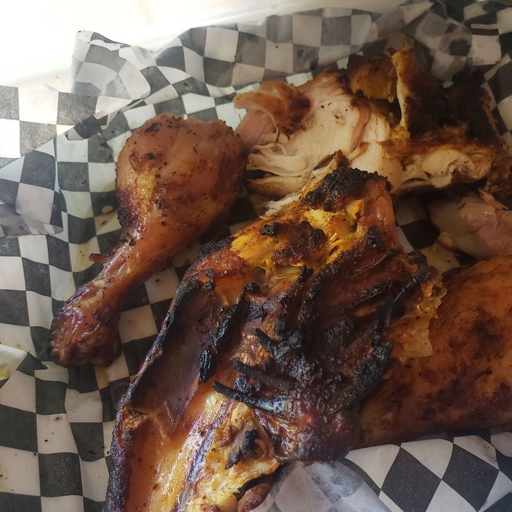 Ay Papa Que Rico - Pollo...non muy rico..muy seco :( - Caribbean Near Me - Van Nuys, California