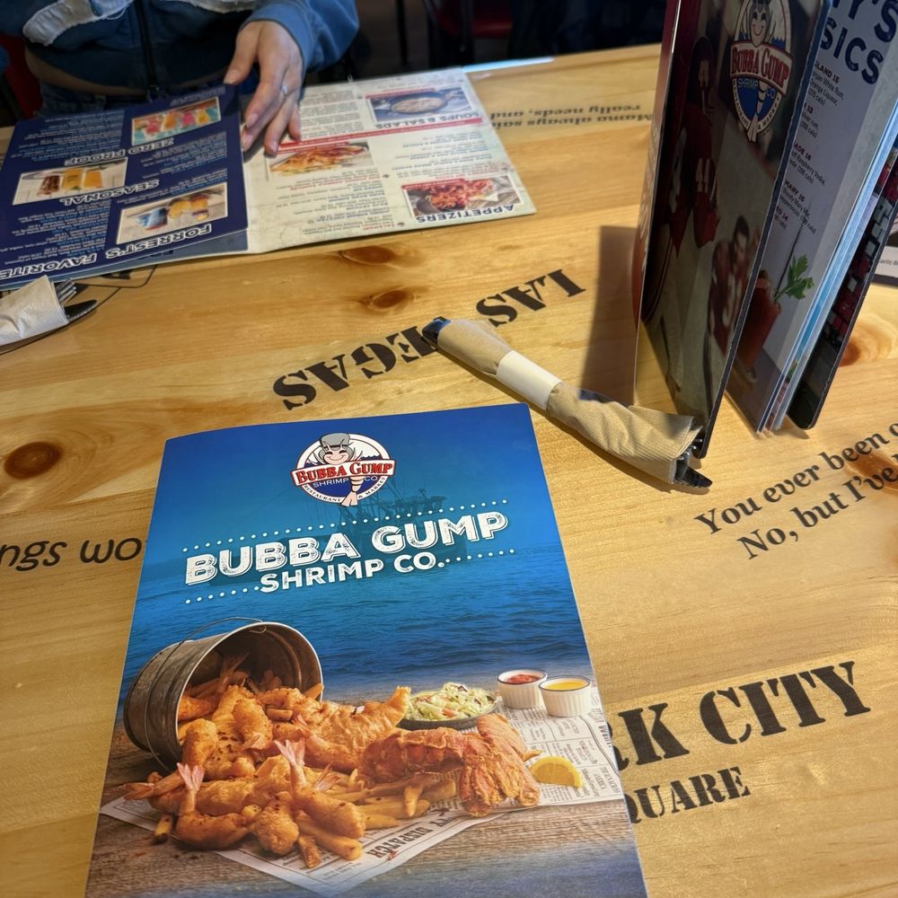 Bubba Gump Shrimp - Table - Seafood Near Me - Monterey, California Bubba Gump Shrimp - Table - Seafood Near Me - Monterey, California