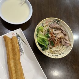 Deep fried dough and sweet soy milk (left), oil splash noodles (right)